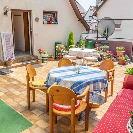 Apartmenthaus Ferienwohnungen Sila Вайнштадт Экстерьер фото