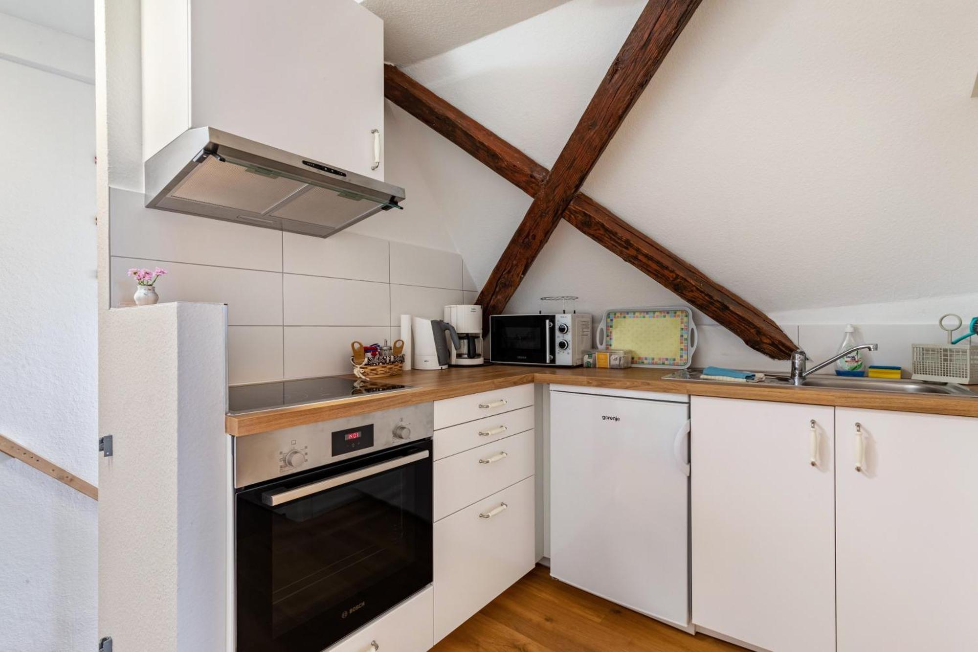 Apartmenthaus Ferienwohnungen Sila Вайнштадт Экстерьер фото