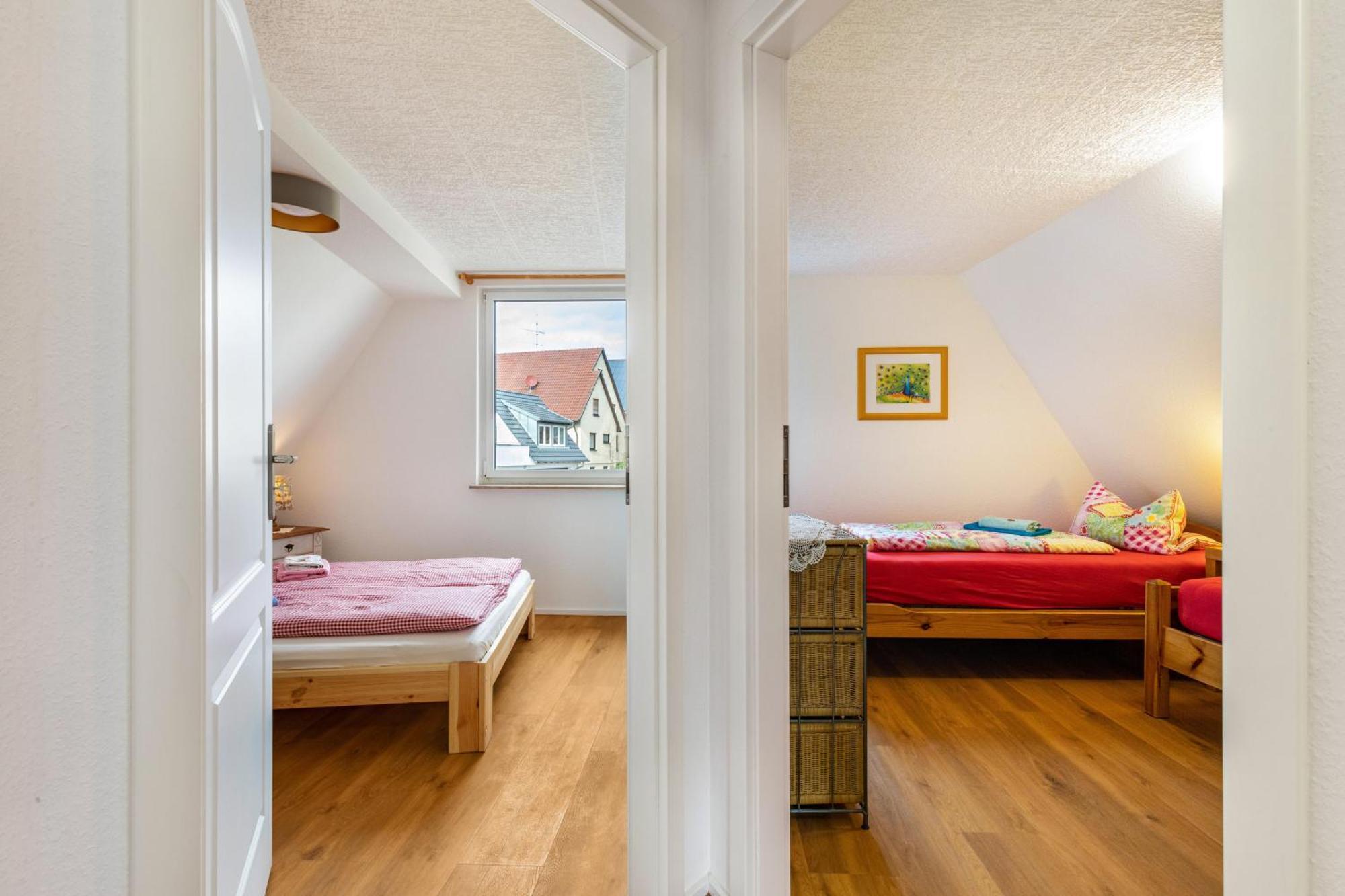 Apartmenthaus Ferienwohnungen Sila Вайнштадт Экстерьер фото