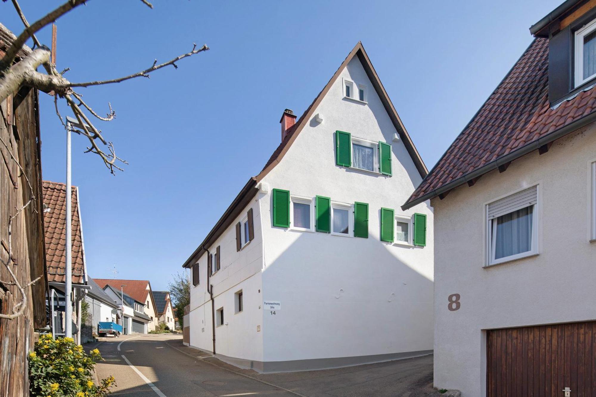 Apartmenthaus Ferienwohnungen Sila Вайнштадт Экстерьер фото